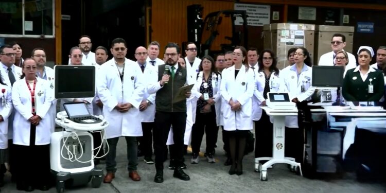 IMSS inicia reparto de equipos a 39 hospitales; en Anáhuac esperaron más de cinco años