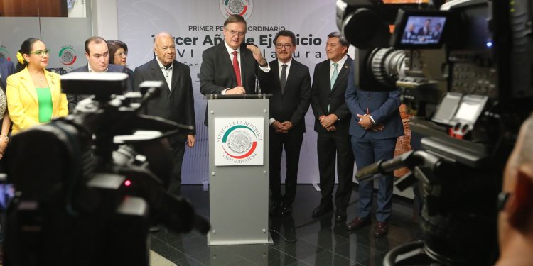 “Bórrenme de sus listas”: Ebrard descarta aspiraciones políticas y afirma que su prioridad es el T-MEC